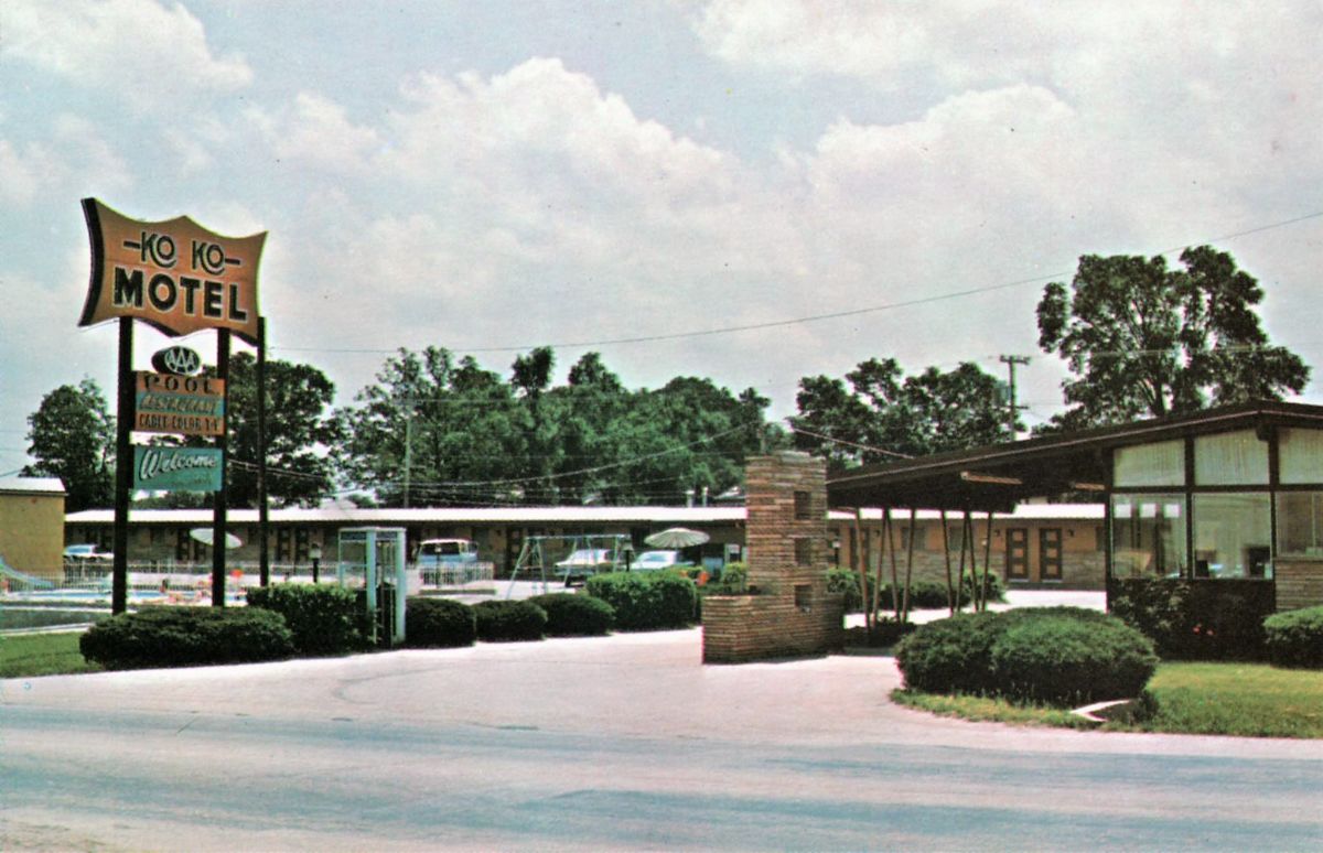 MOY37000.jpg