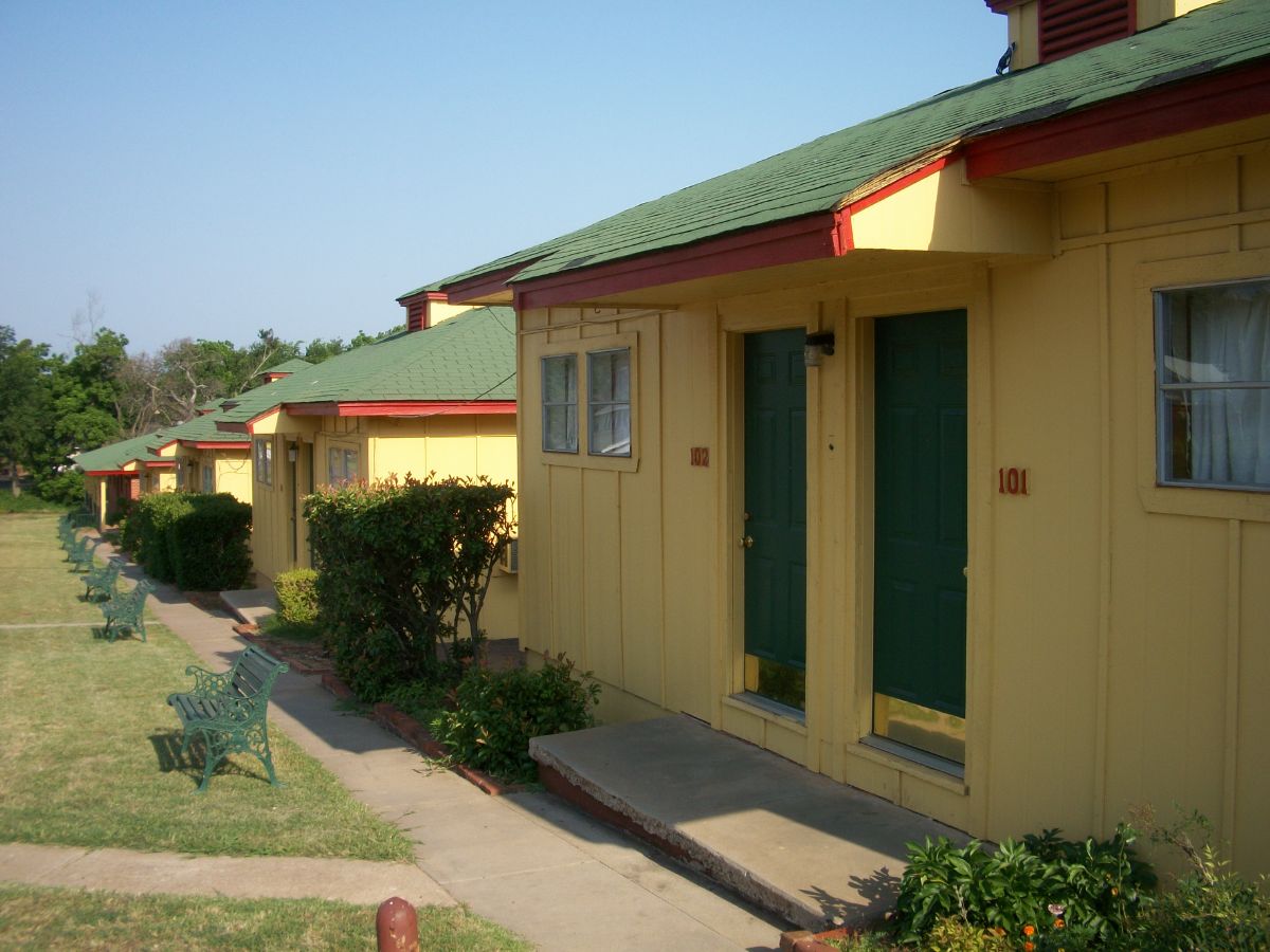 OK049100.jpg