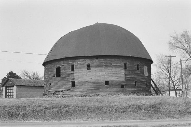 OK050900.jpg